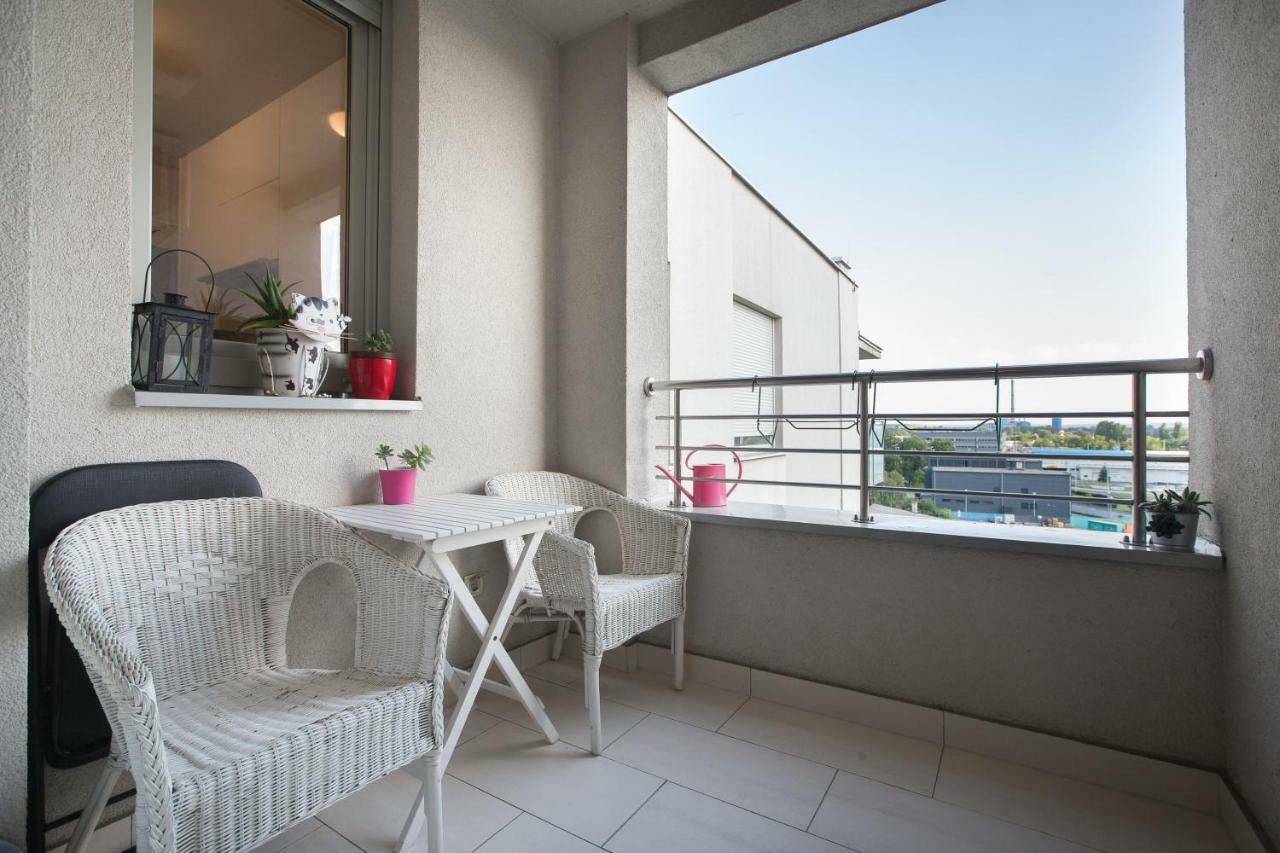 Cozy & Modern Studio With Balcony Zagreb Exterior foto
